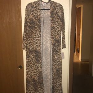 BNWT Lularoe Cheetah Print Sarah 🦄🦄